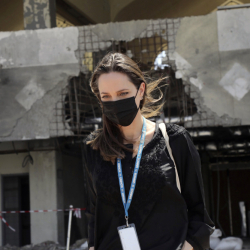 Yemen UNHCR Angelina Jolie