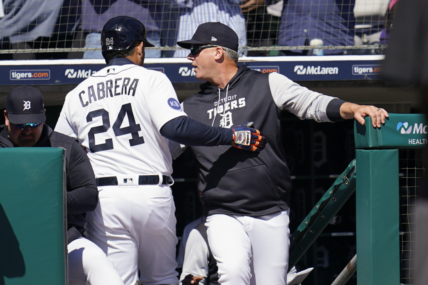 Miguel Cabrera goes out in style as Guardians fall to Detroit in