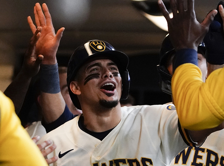 Willy Adames hits 2 homers, accounts for 7 RBIs as Brewers beat