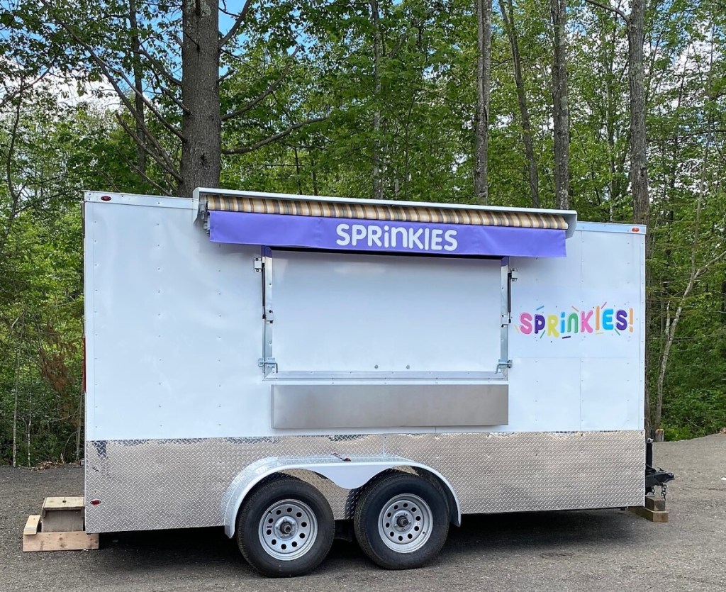 New food truck park opens in Arundel