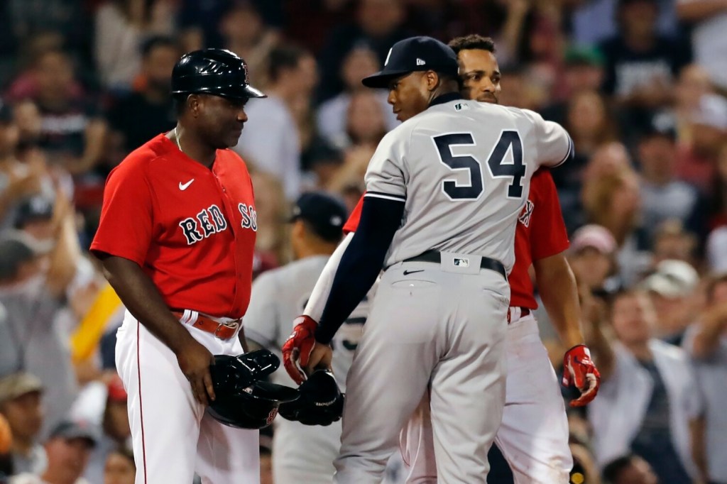 Red Sox notebook: Middle infield under microscope as visit to