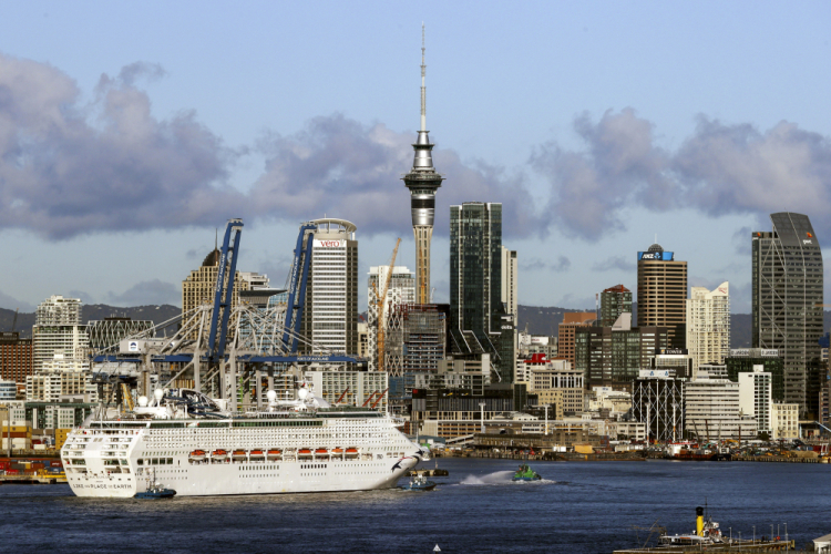 New Zealand Cruise Ships Return