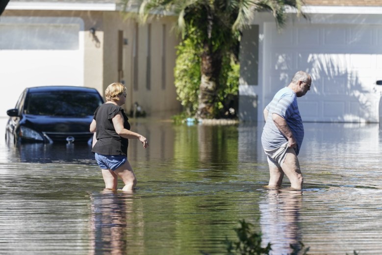 After Ian, river flooding menaces Florida inland towns