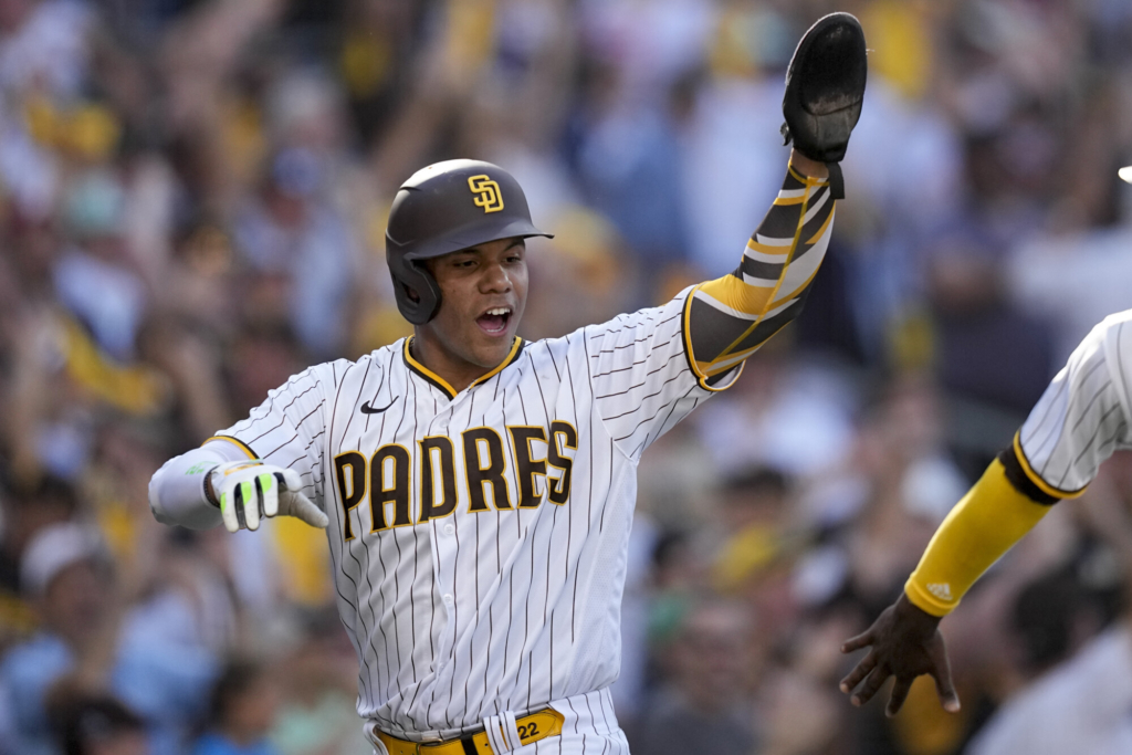 NLCS: Padres rally to beat Phillies 8-5, tie series at 1