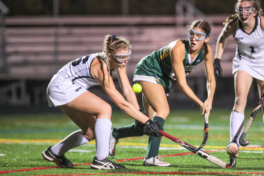 Winthrop defends Class C state field hockey title with overtime win against MCI