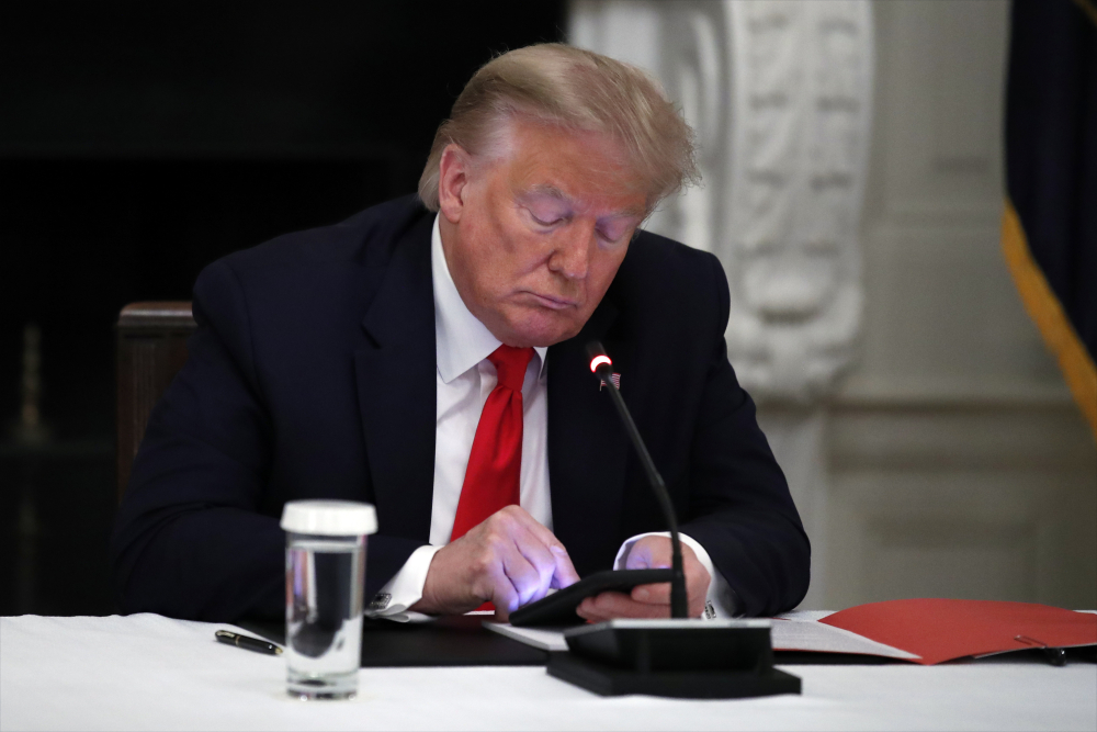 Facebook Trump