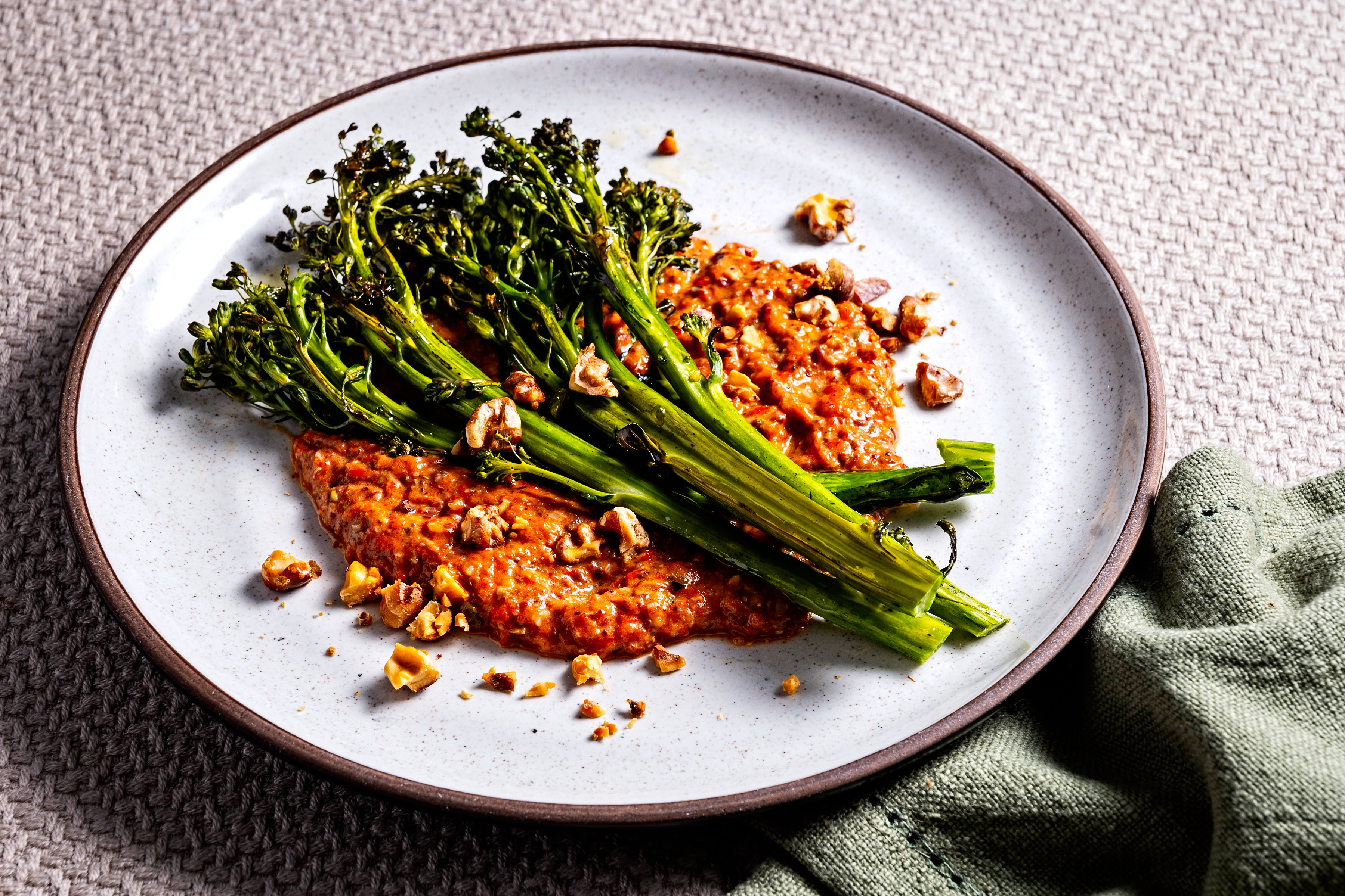 Broccolini and red pepper sauce will help you say yes to better eating - Vimarsana News