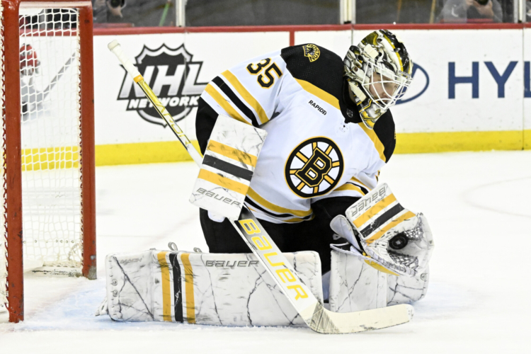Bruins' Ullmark is NHL's biggest goalie surprise this season - The