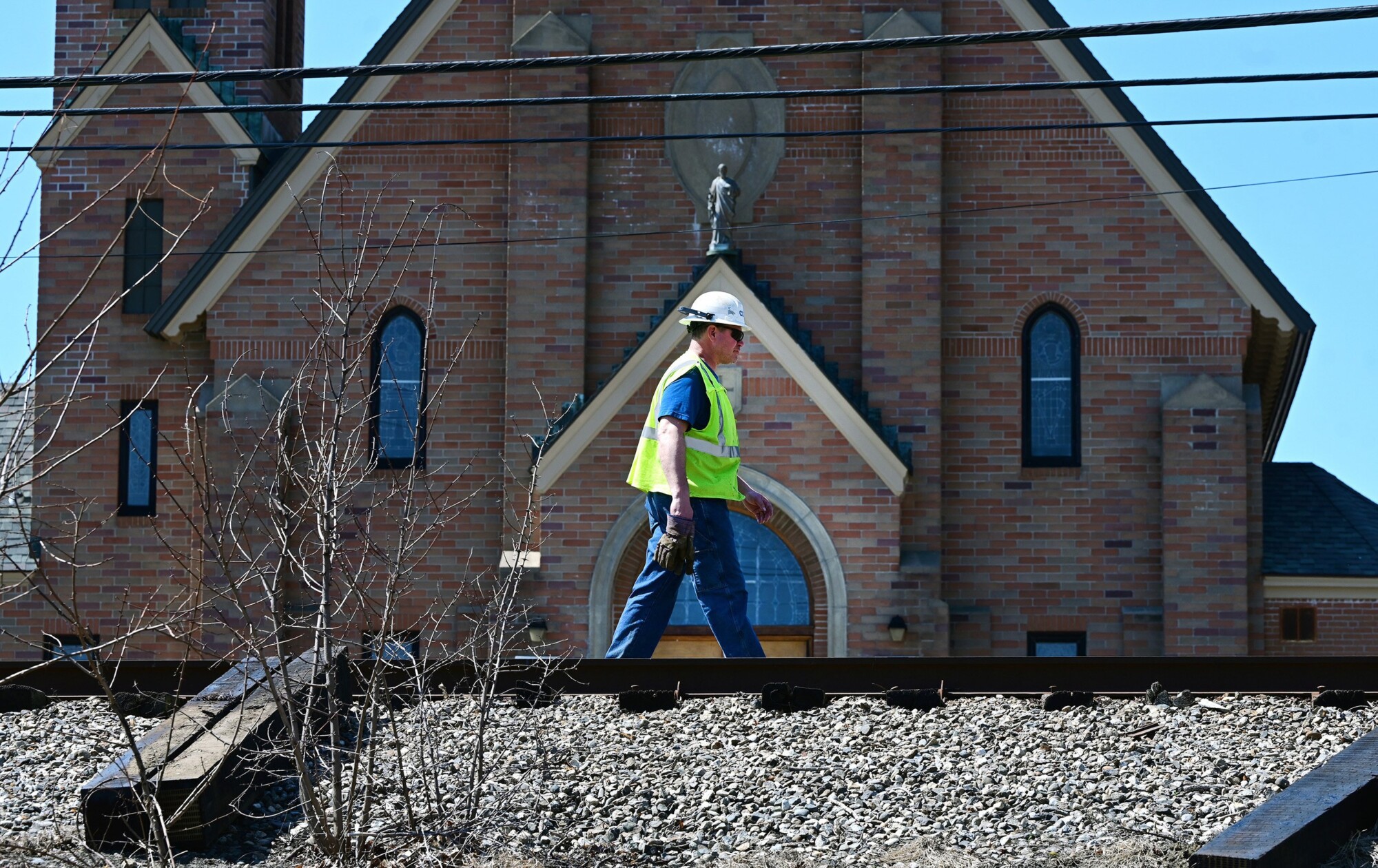 House derails study of passenger train through central Maine - Vimarsana News