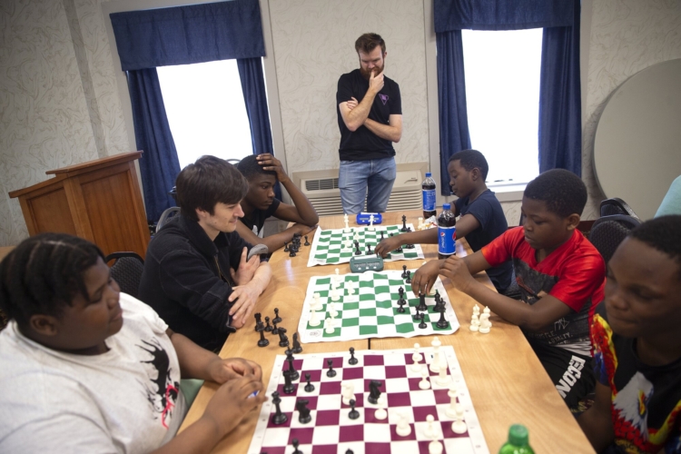 Majur Juac: Once a Lost Boy of Sudan, Now a U.S. Chess Master - WSJ