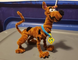 Bath artist celebrates 20 years creating with unusual medium — pipe cleaners