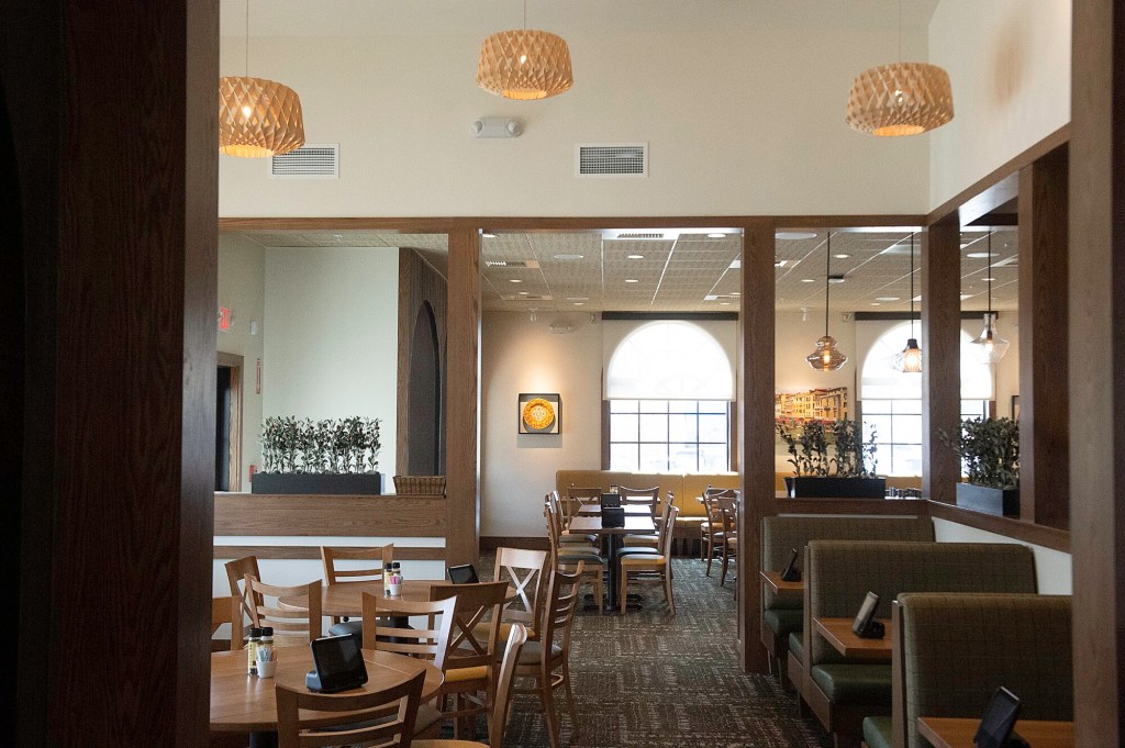 Auburn's Olive Garden to open May 22