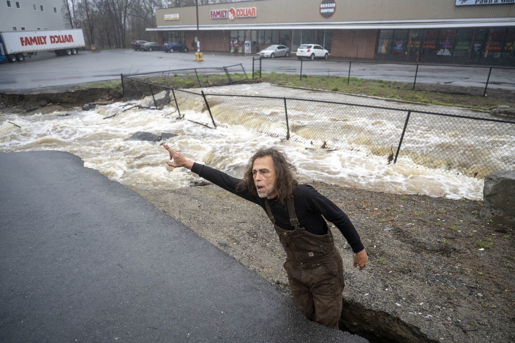 Storm/flooding photo gallery 5123 Kennebec Journal and Morning Sentinel