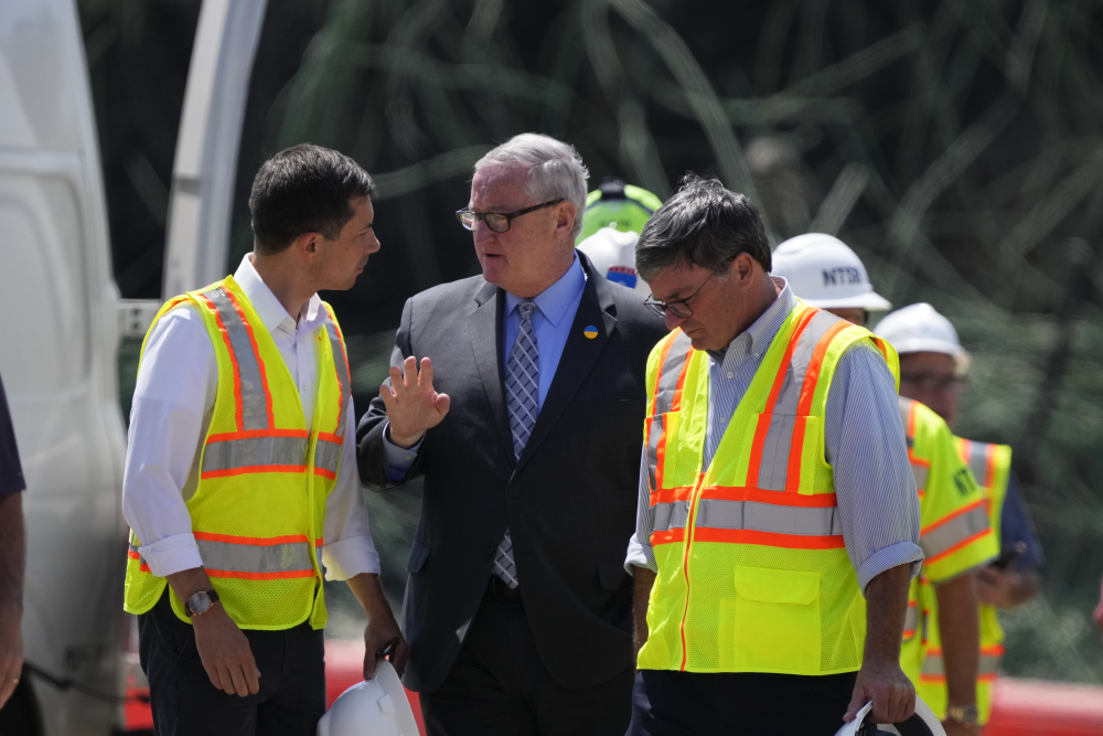 Buttigieg Vows Federal Help To Fix Collapsed Section Of Interstate 95 ...