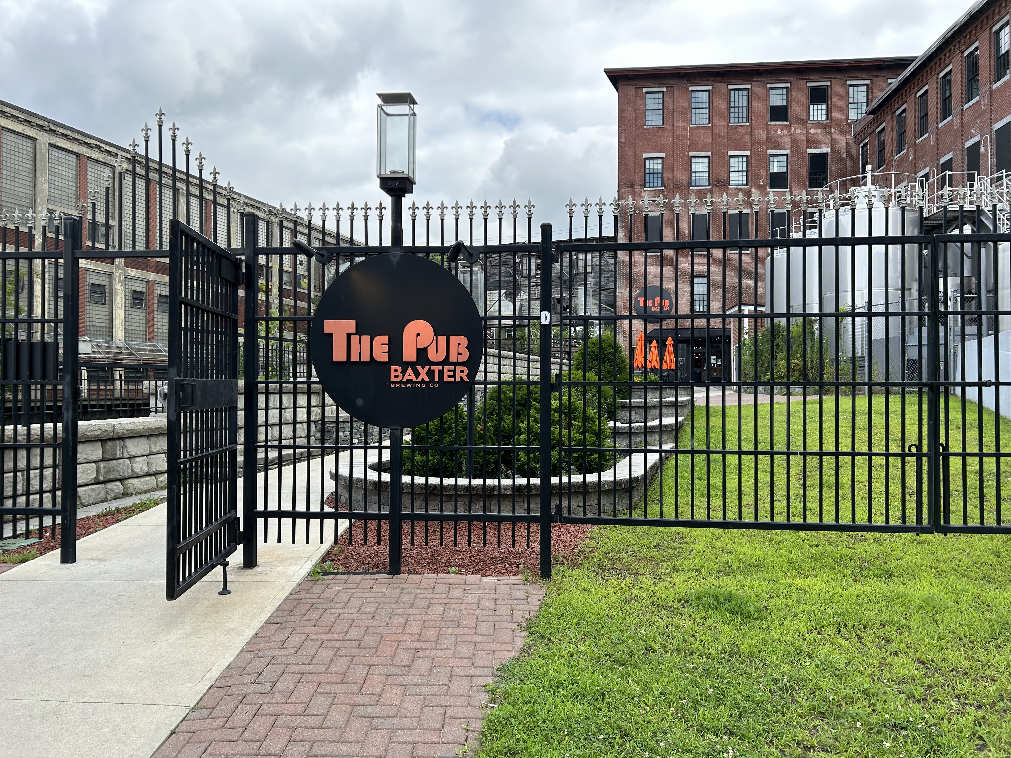 Eat & Run: Baxter's brewpub makes the most out of Lewiston mill building - Vimarsana News
