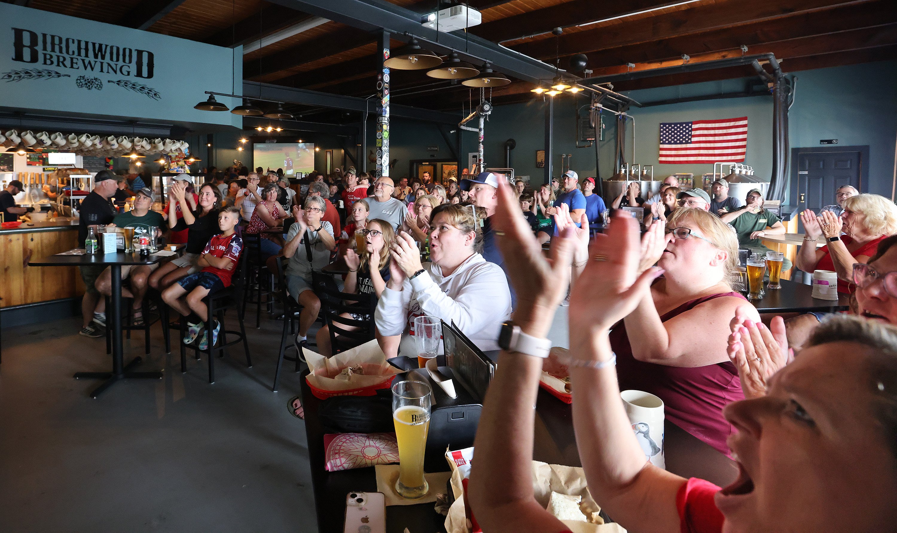 Fans gather in Gray to cheer on their team at Little League World Series - Vimarsana News