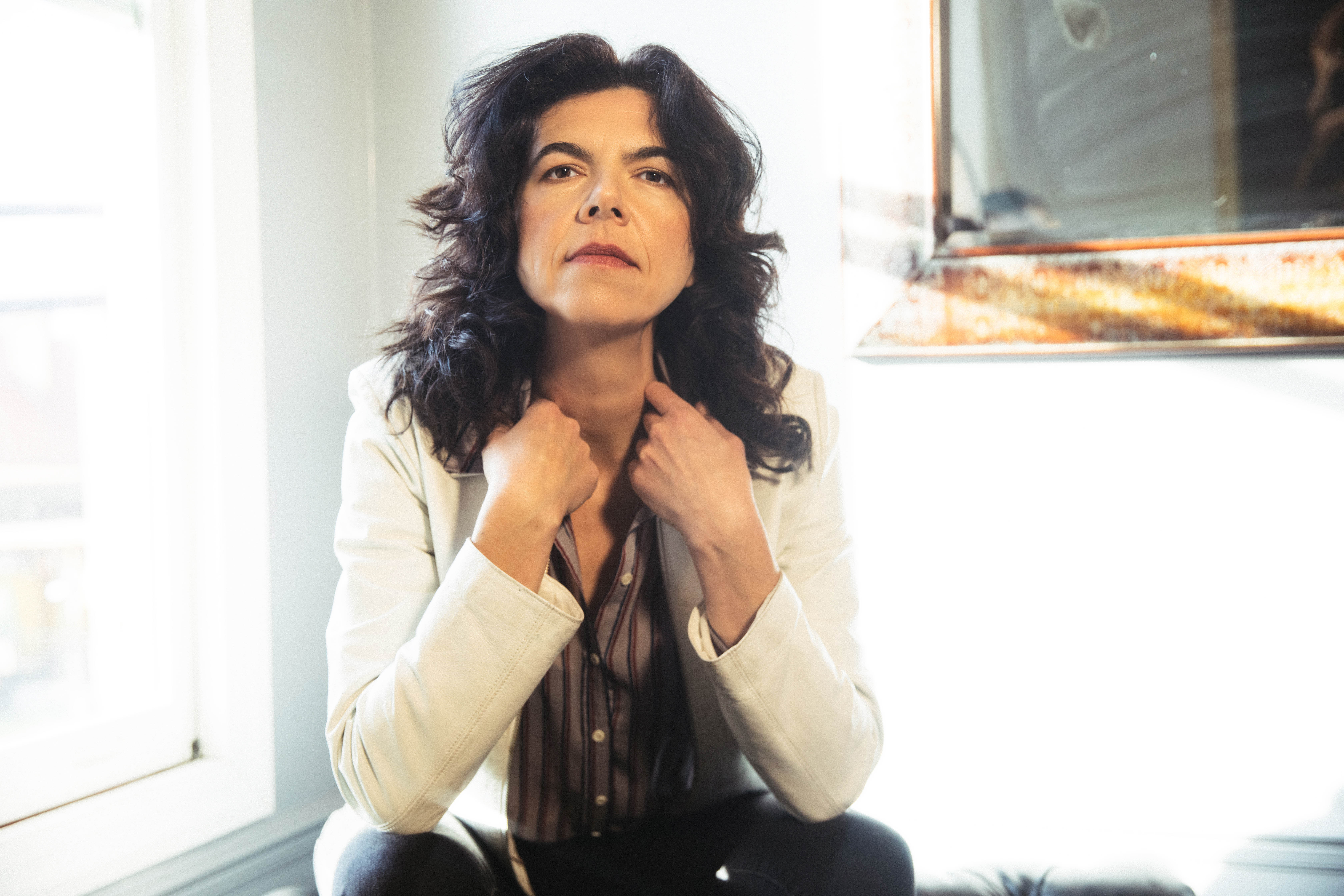 Maia Sharp shares craft of creating songs - Vimarsana News