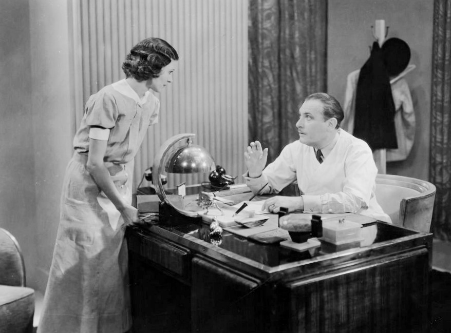 An early Hollywood movie star and 'he-vamp' is buried in Lewiston - Vimarsana News