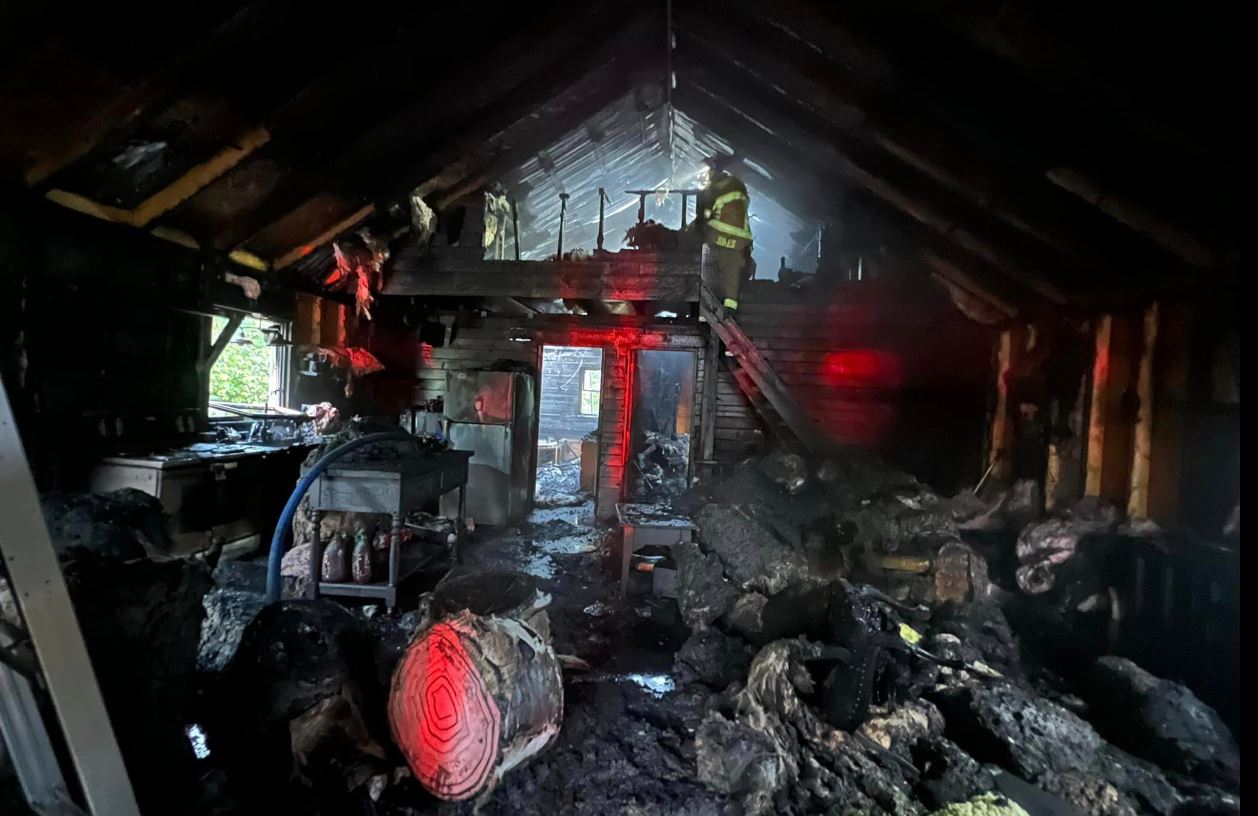 Dallas Plantation fire possibly caused by lightning strike - Vimarsana News