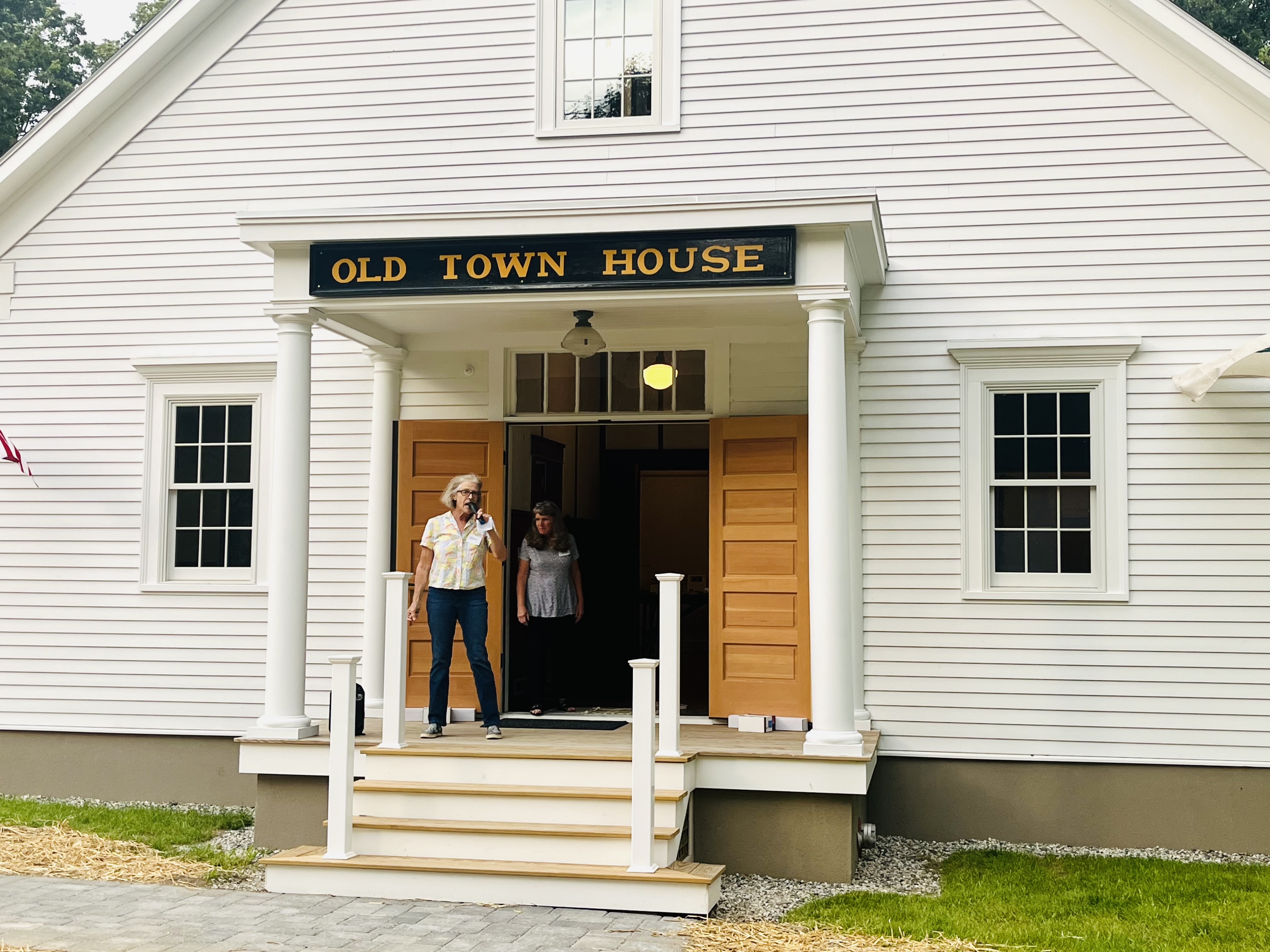 North Yarmouth's Old Town House nearly like new again