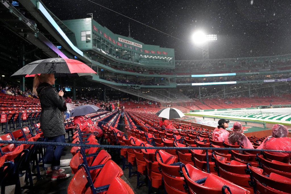 Yankees-Red Sox game postponed after Yankees test positive for Covid