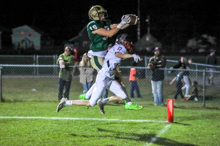  Game of the Week: Leavitt and Oxford Hills set to clash in battle of unbeaten reigning champs 