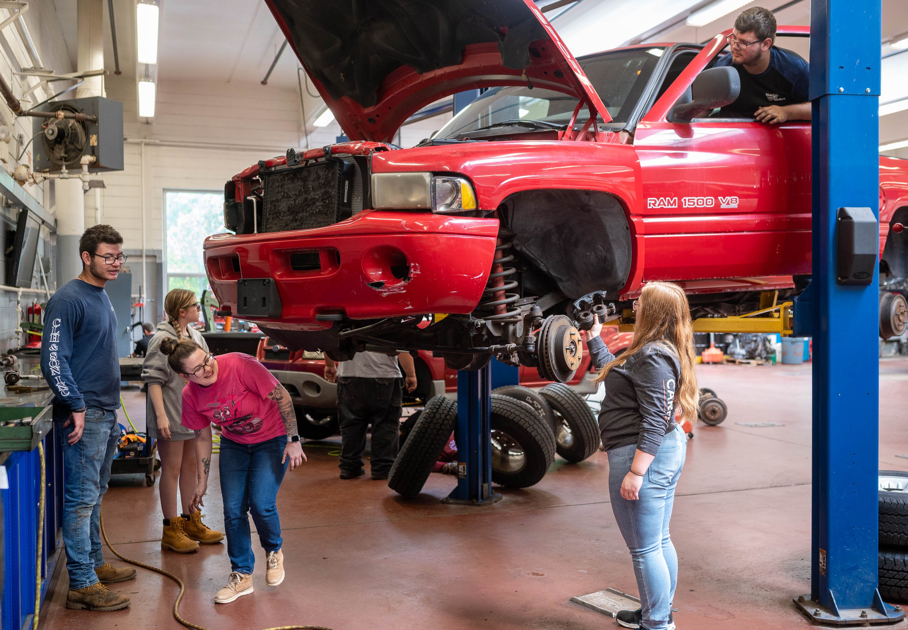 Record number of students flock to programs at Central Maine Community College - Vimarsana News