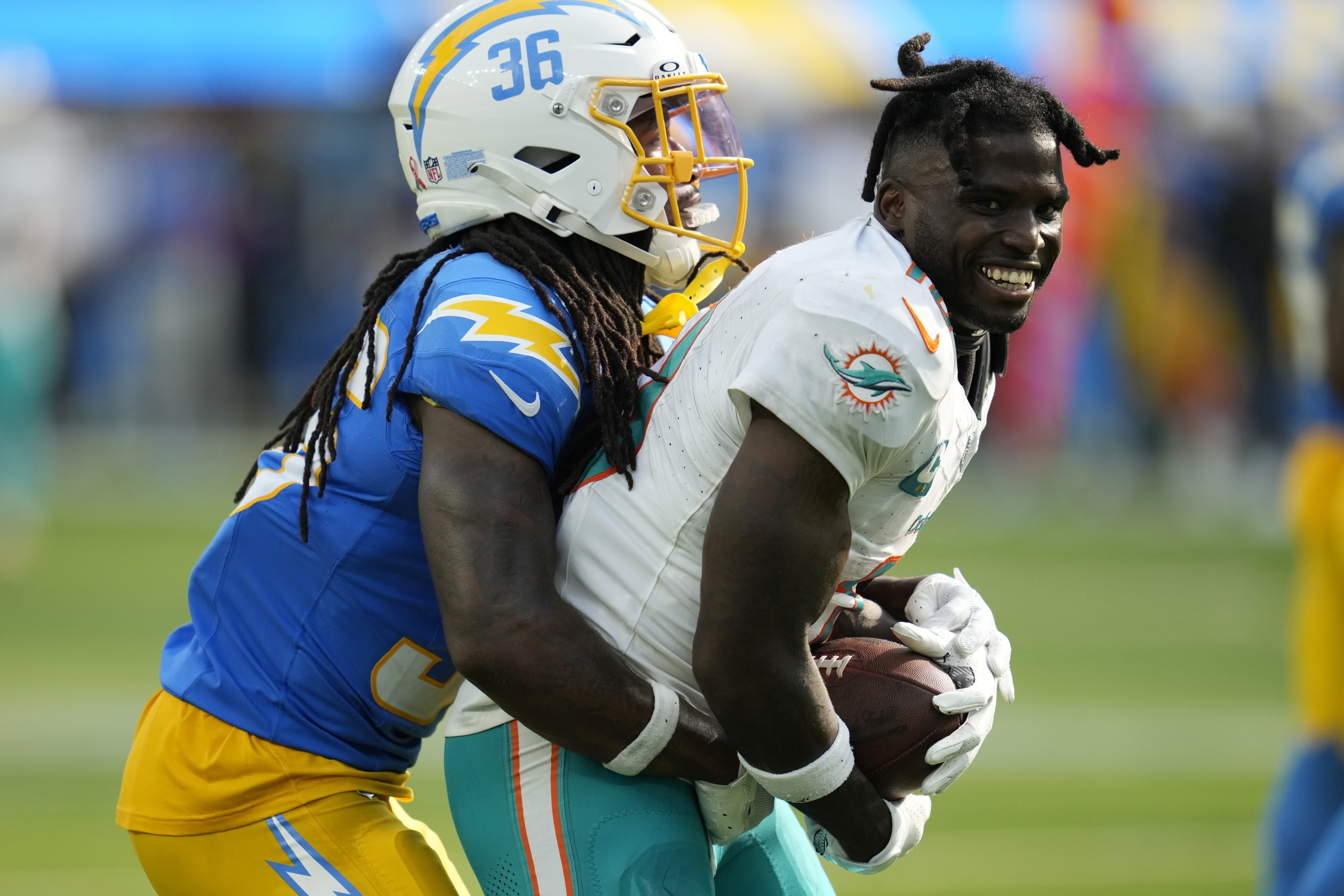 What Dolphins' Tyreek Hill said after loss to Patriots — Miami's fifth  straight defeat 