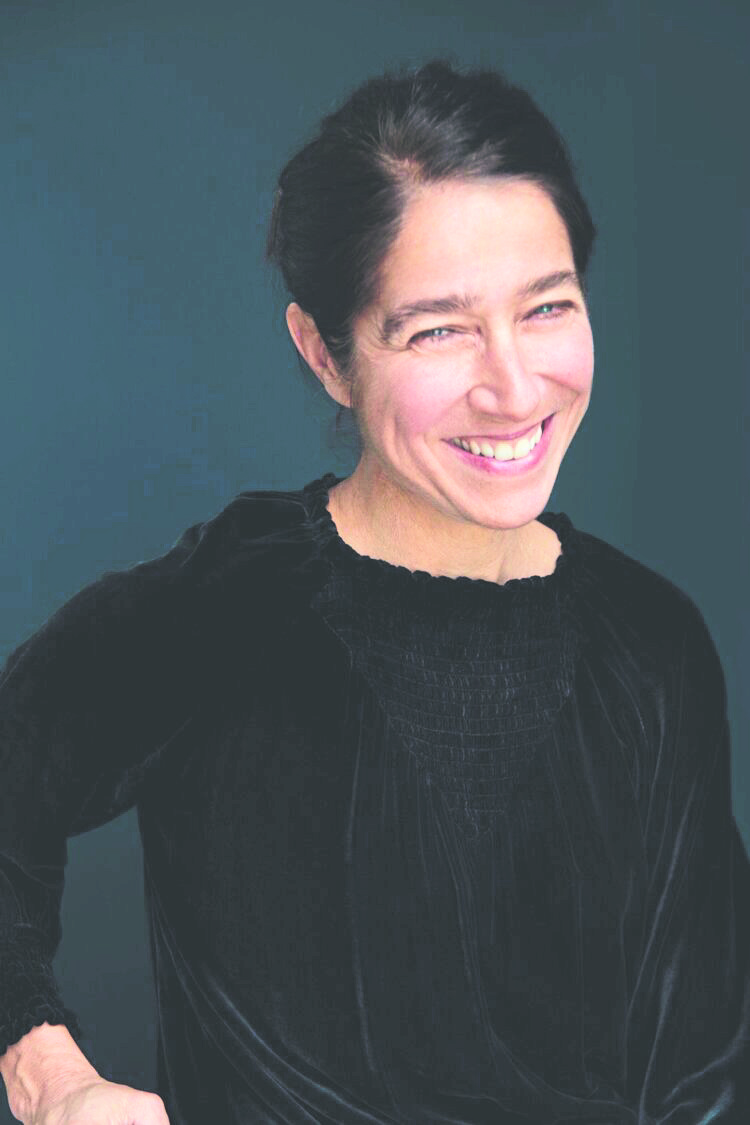 Author to discuss her book based on her time growing up in Mexico, Maine - Vimarsana News