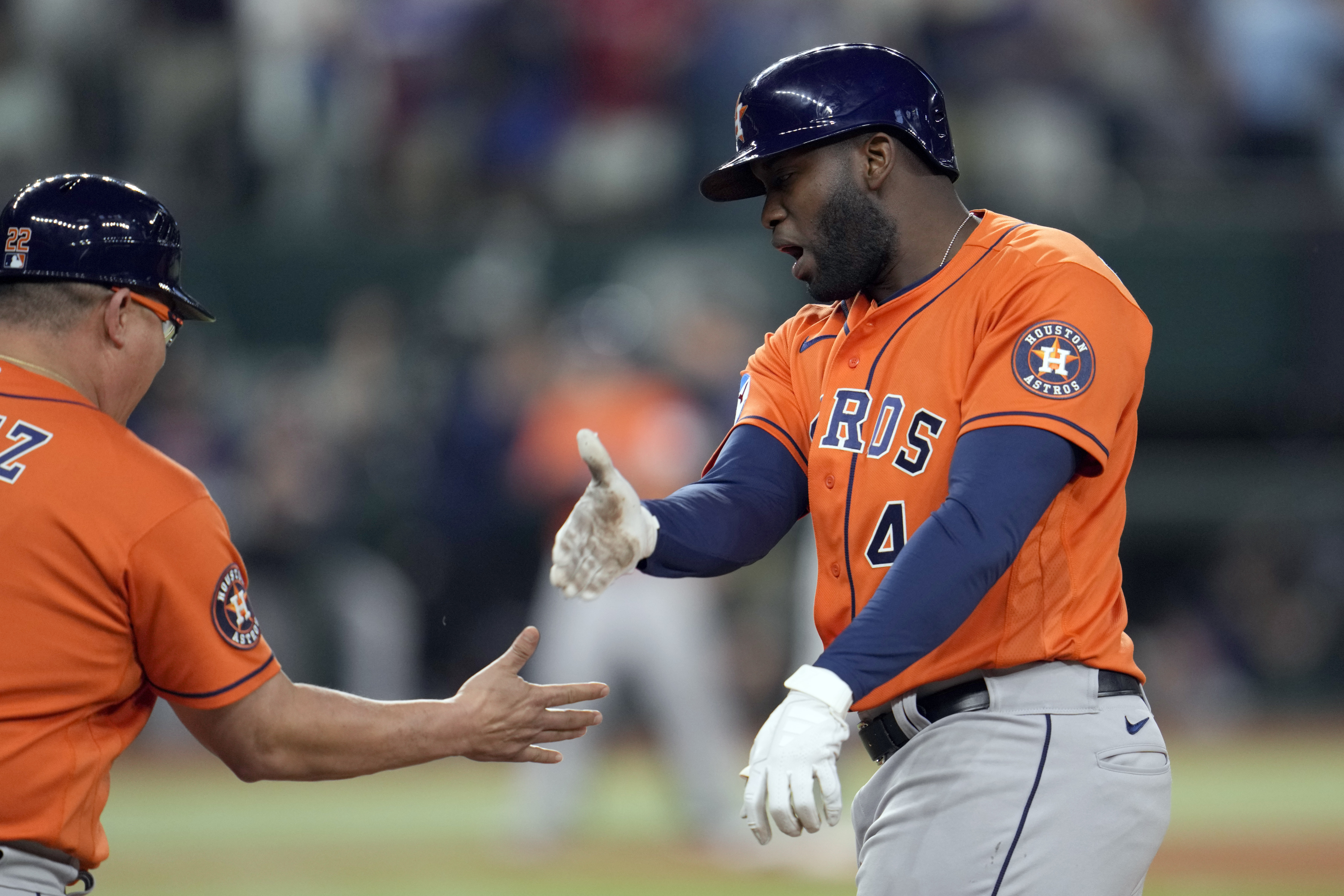 Astros orange uniforms 2025