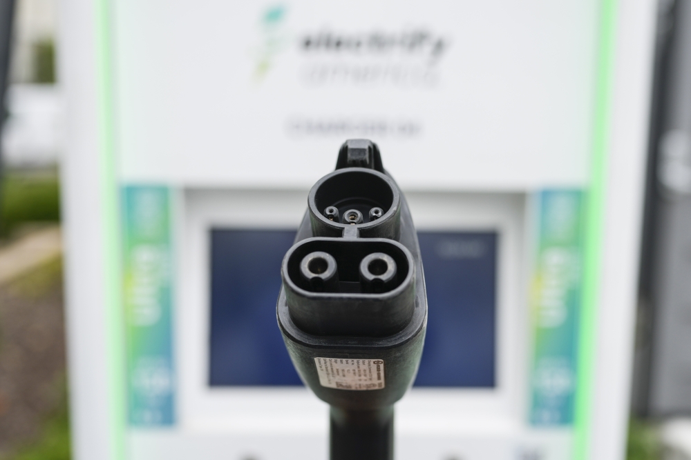 Electric Vehicle Charging Explainer