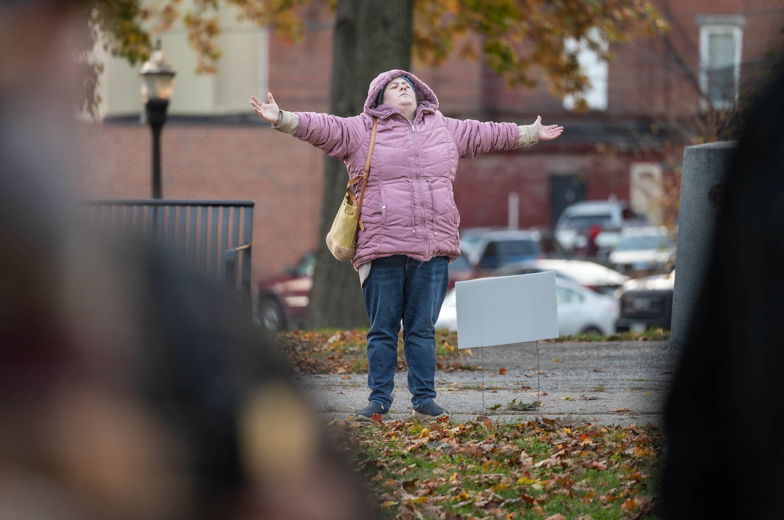 Kennedy Park vigil brings Lewiston church community together - Vimarsana News