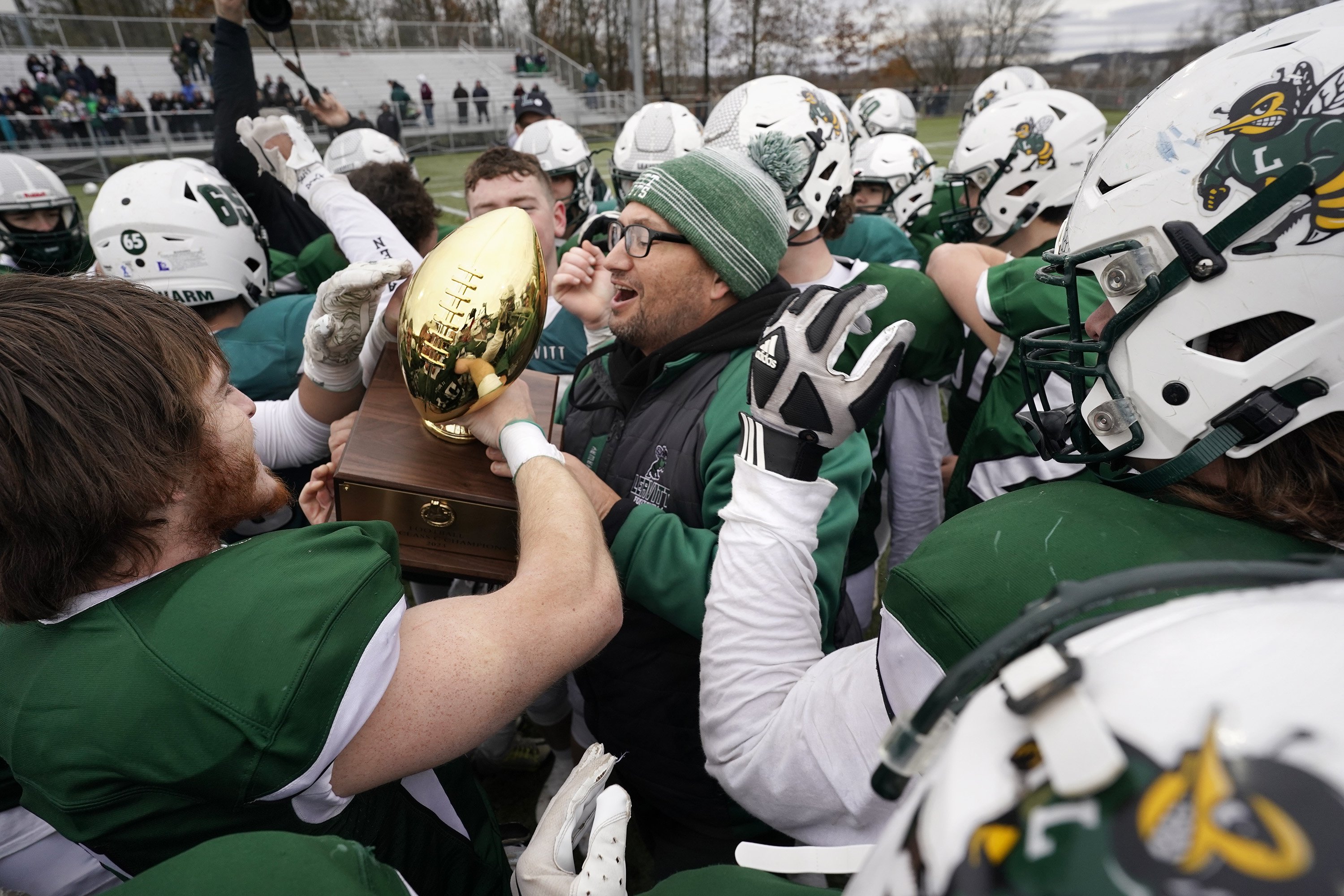 Giant-killer Leavitt completes historic football season with exclamation point - Vimarsana News