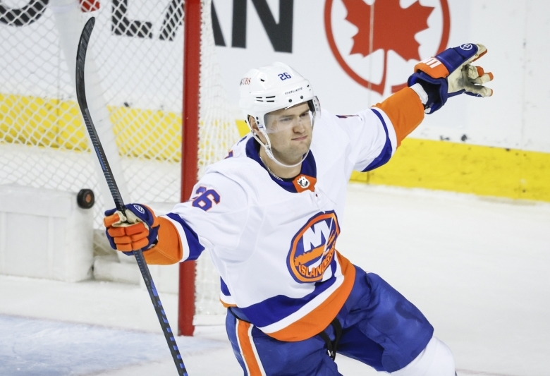 Islanders Flames Hockey