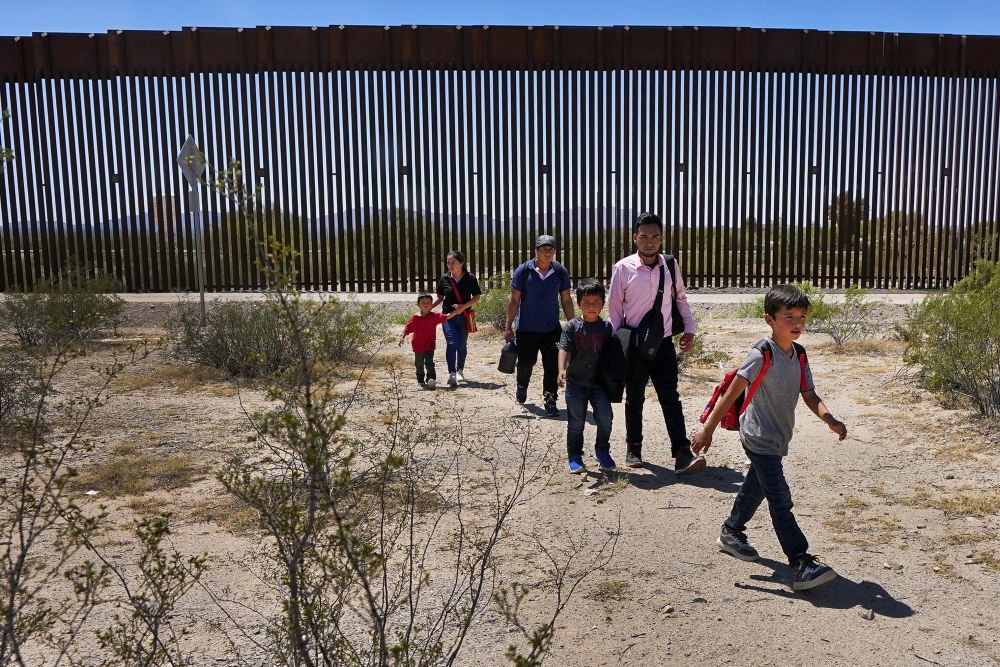 Border Illegal Crossings