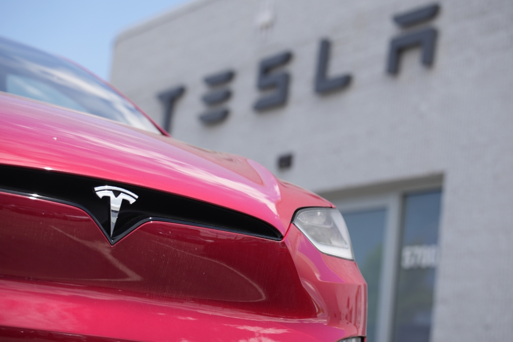 Tesla Auto Pilot Recall