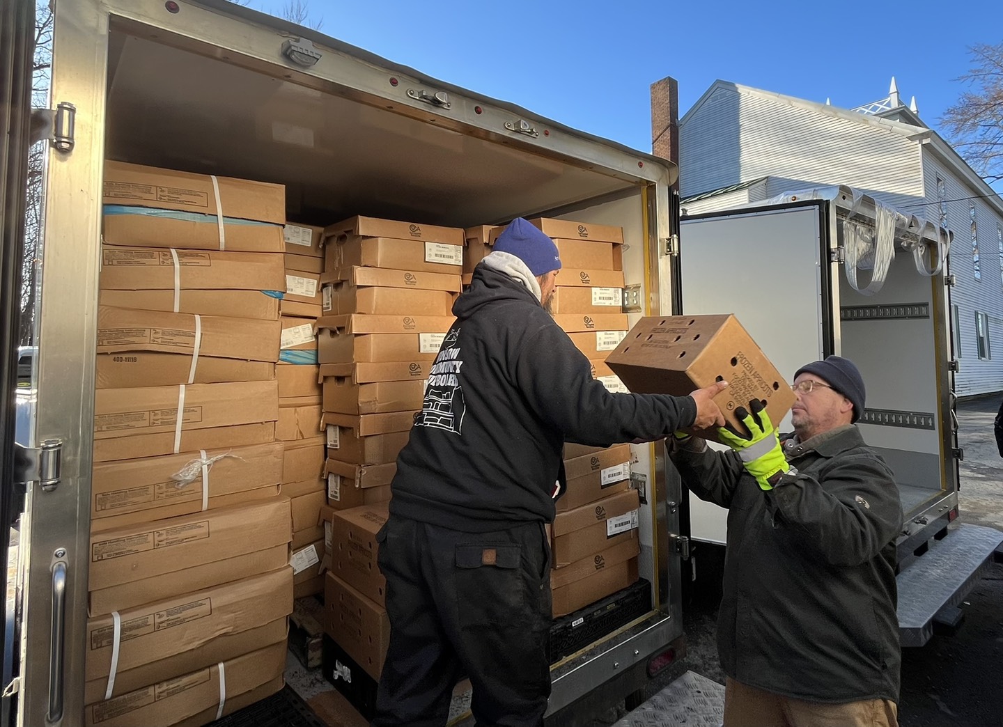 'No warning' official says, as more than 20,000 pounds of food at Winslow pantry soiled by flood - Vimarsana News