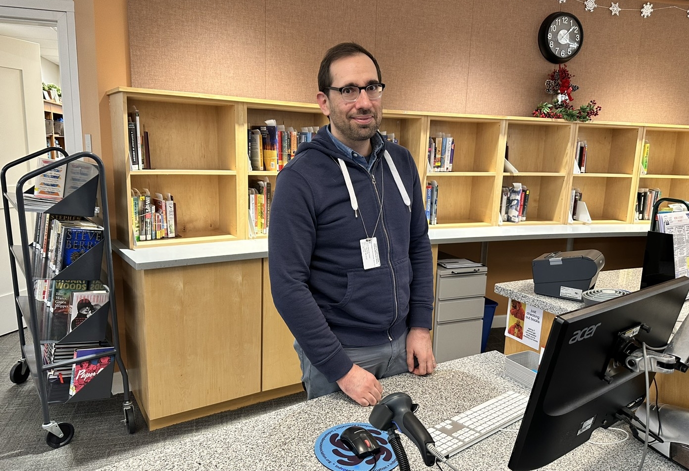 Libraries want to get people talking – 10 minutes at a time - Vimarsana News