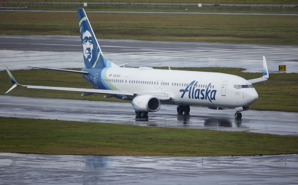 Alaska Airlines Again Grounds All Boeing 737 Max 9 Jetliners As More ...