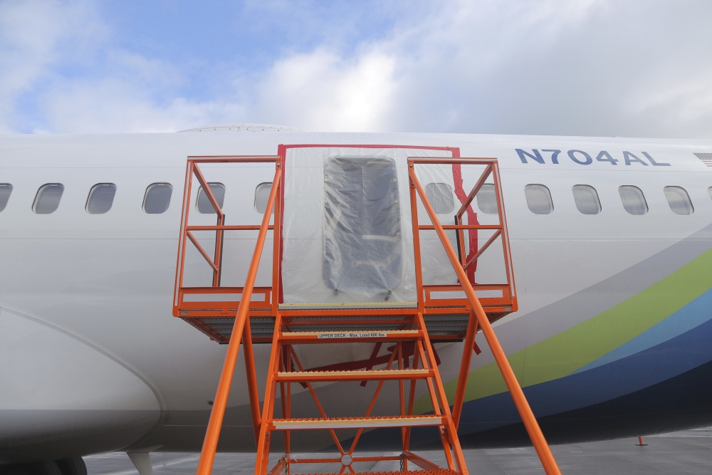 Oregon Boeing Plane Emergency Landing