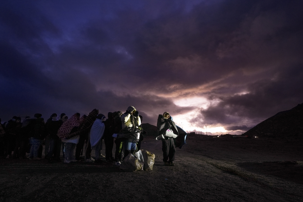 APTOPIX Border Asylum