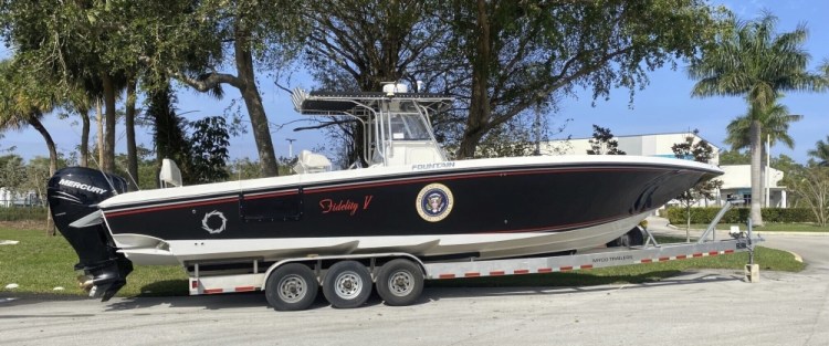 Auction Bush Speedboat