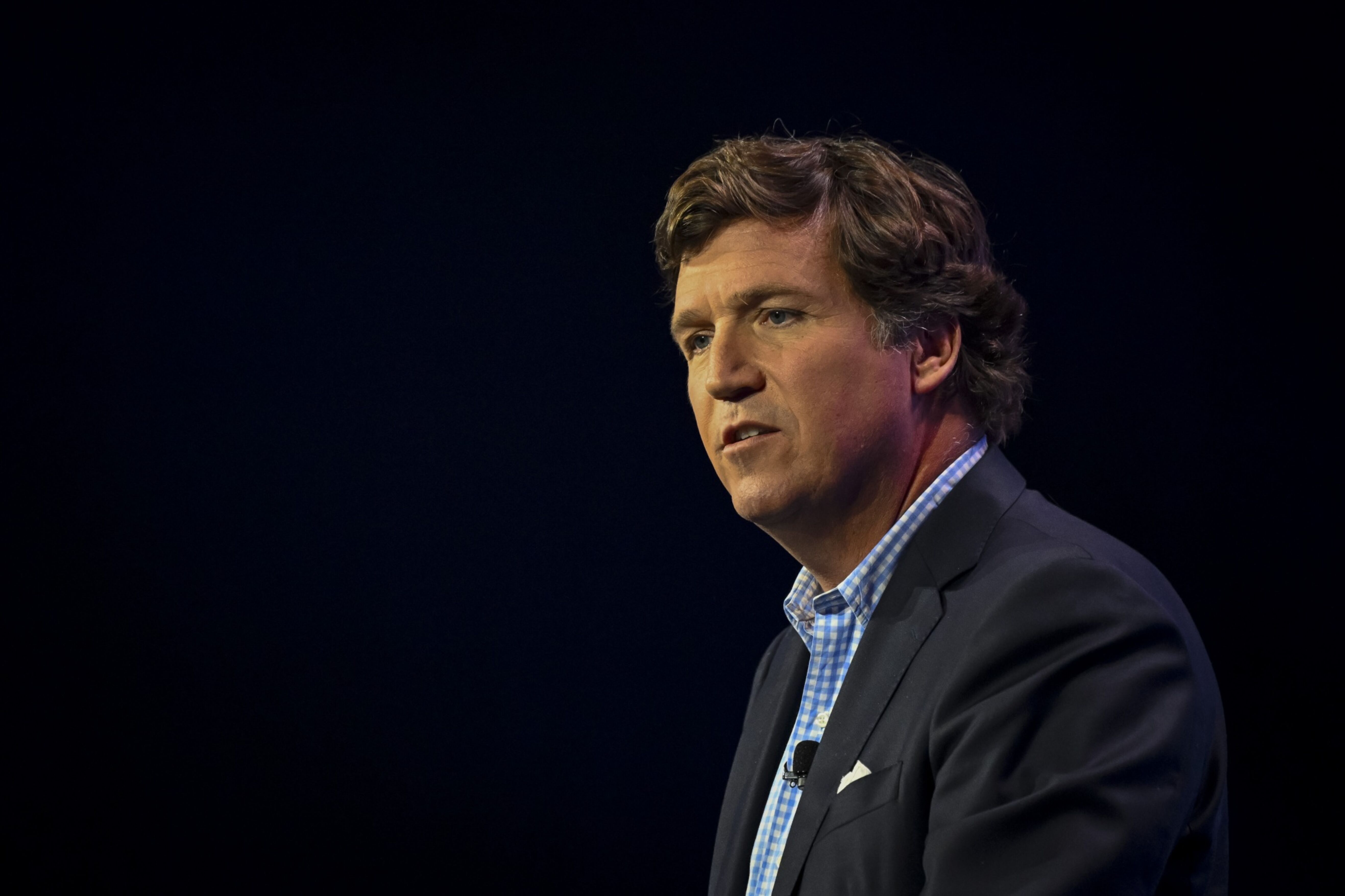 Tucker Carlson to interview Putin about Ukraine war - Vimarsana News