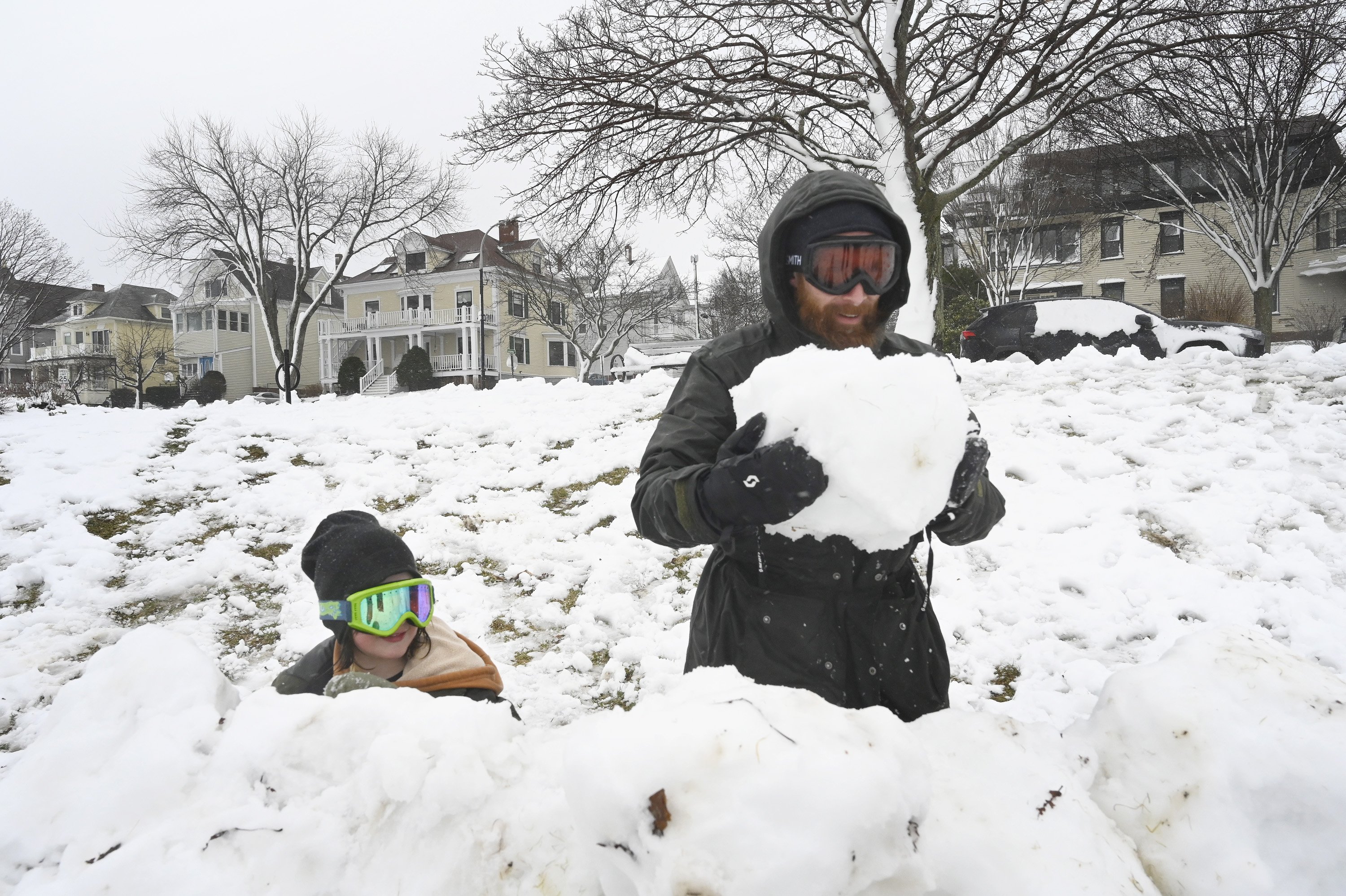 Heavy snow in April? Mainers scoff at spring storm after warm winter - Vimarsana News