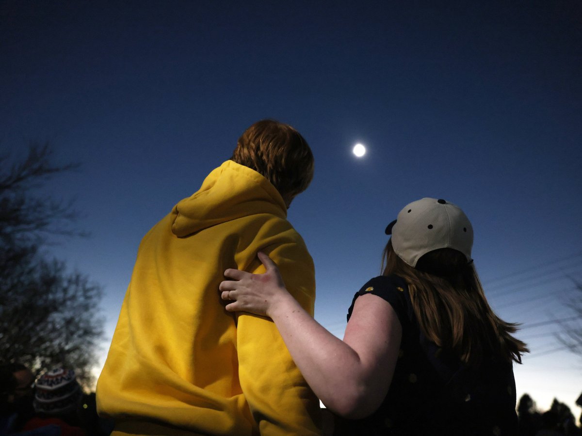 In photos: Look back on the total solar eclipse in Maine