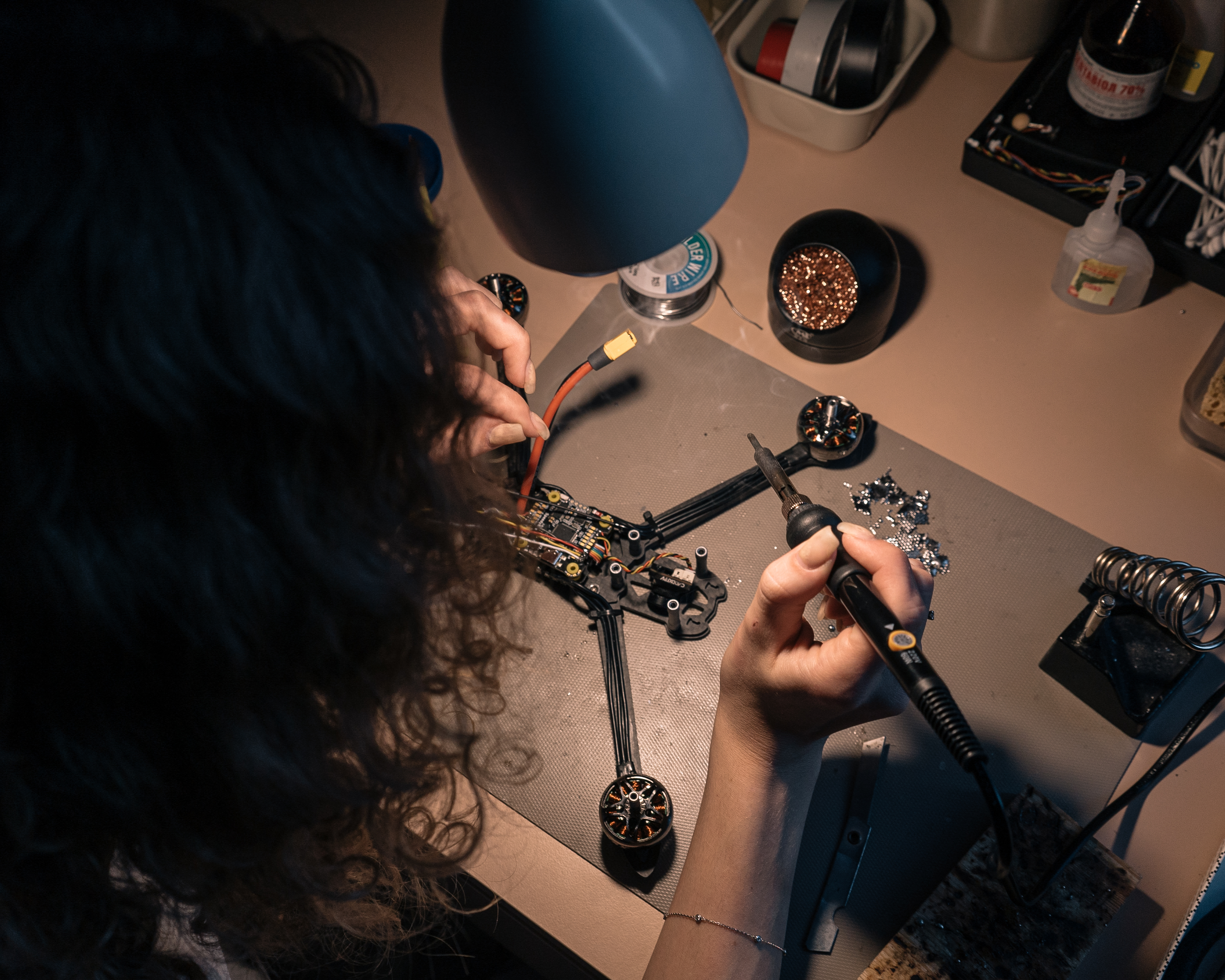 As Ukraine runs low on ammo, civilians build troops DIY drones at home - Vimarsana News