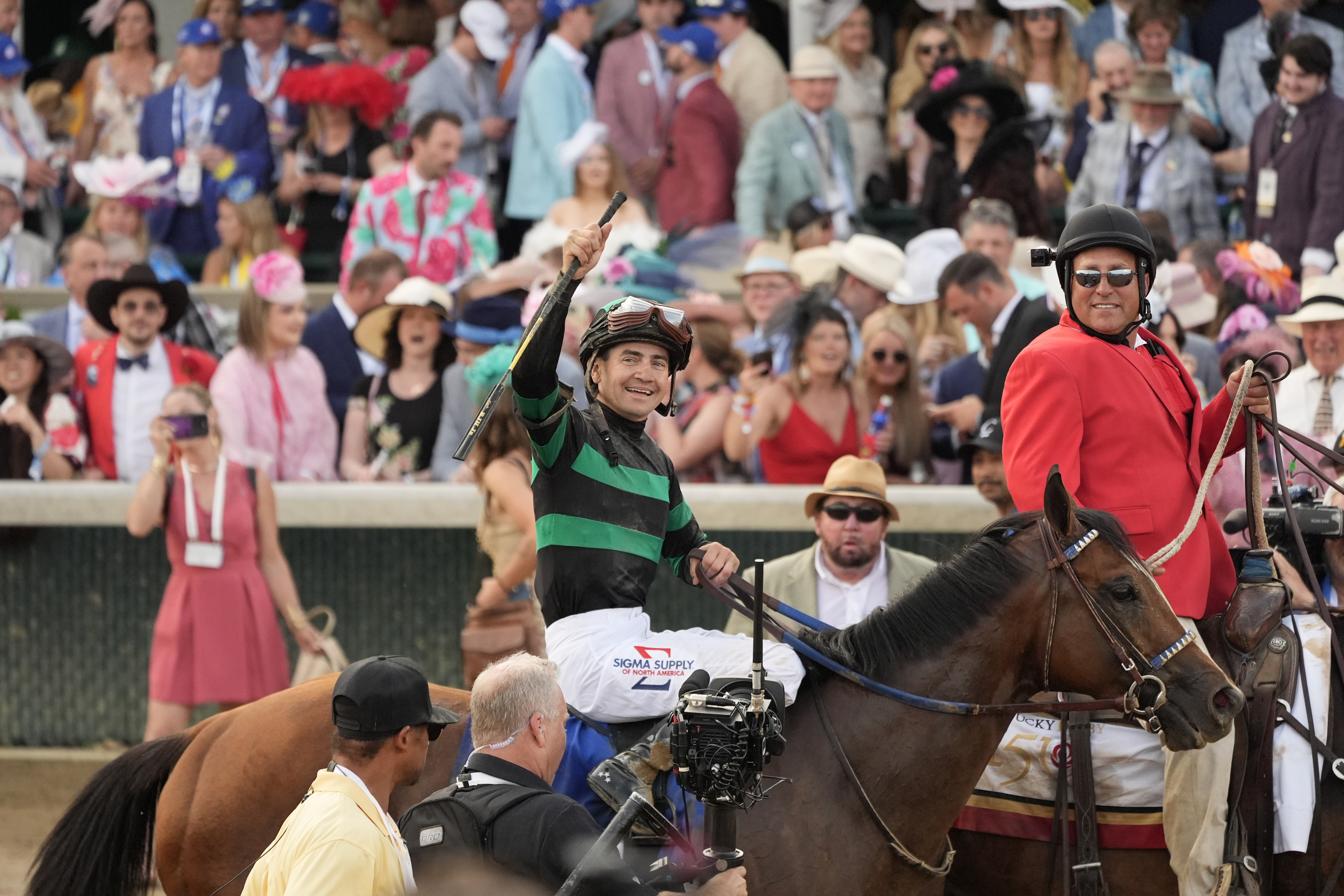 Mystik Dan and several other top horses might be held out of Preakness