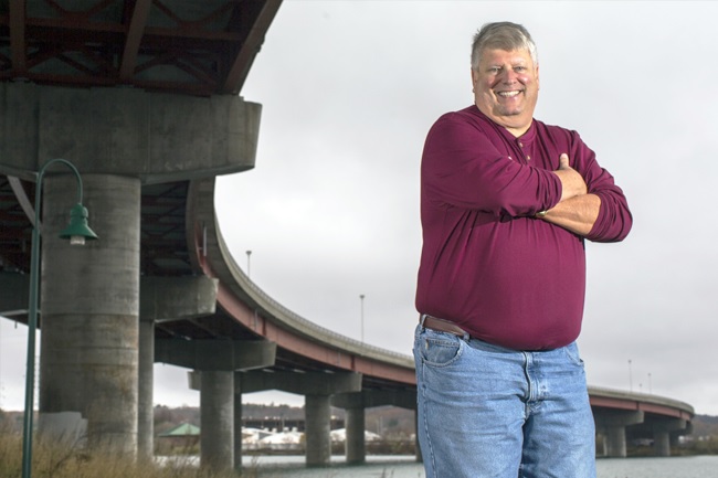 Russ Lunt, South Portland’s ‘8th councilor’ and longtime city employee, dies at 66
