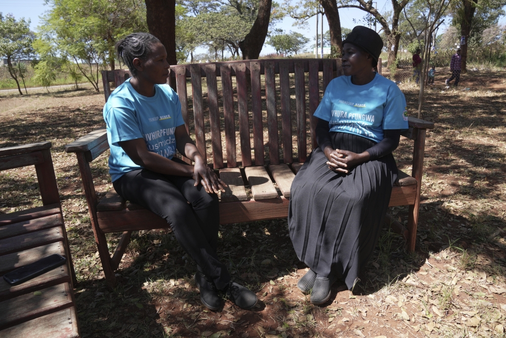 AF--Zimbabwe-The Friendship Bench