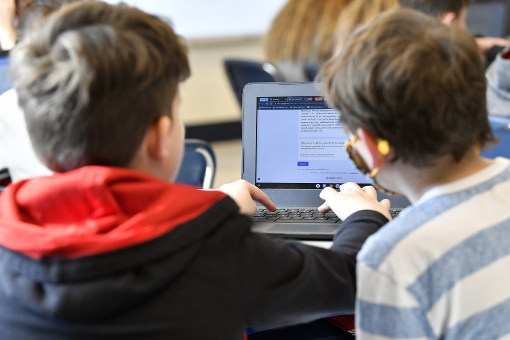 Is Technology Undermining Maine's Students? A Teacher's Urgent Concerns